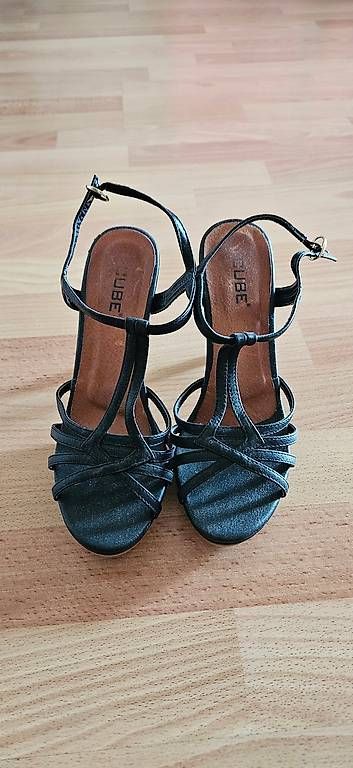 Scarpe da donna: High Heels Marke CUBE – Usato da Murgenthal venduto da 18-Fcb-93