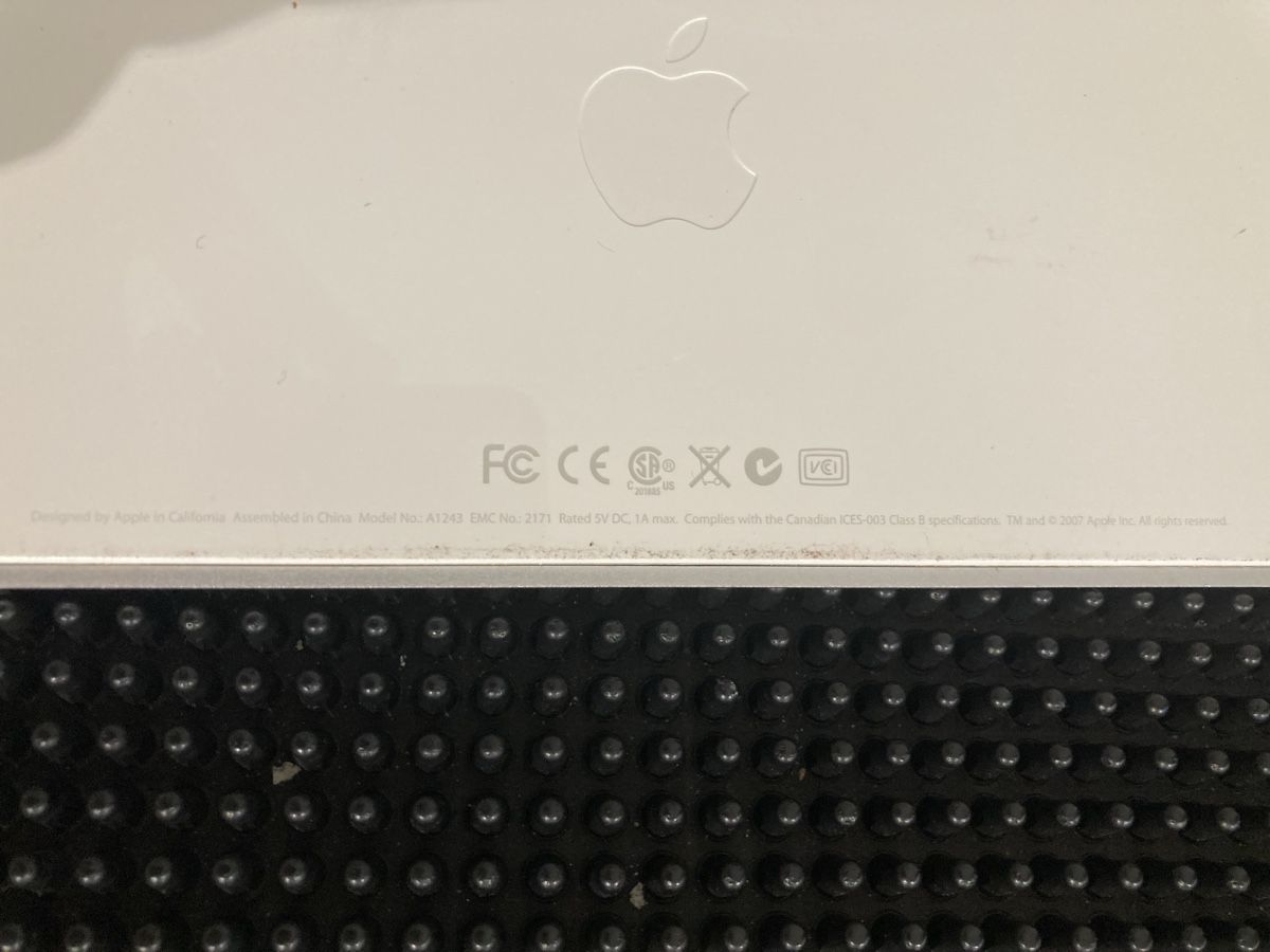 Claviers: Apple Tastatur Keyboard A1243 – D'occasion à Flawil par rcnkr 2