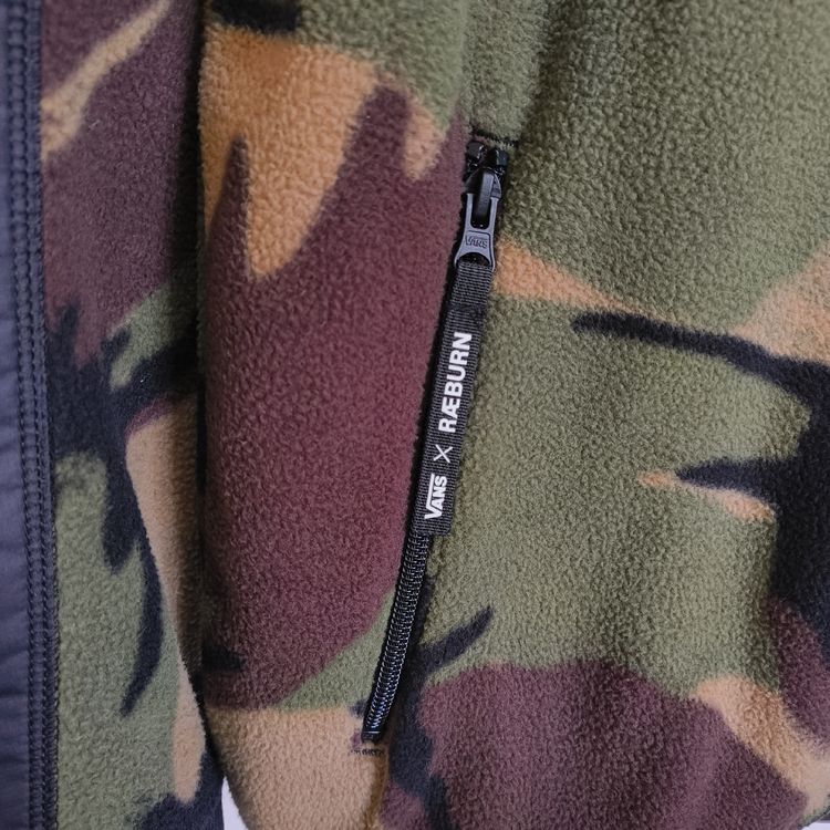 Vans Giacche: Vans x Raeburn Fleece Jacke Camouflage. Grösse XS – Nuovo e nell'imballaggio originale da Uitikon Waldegg venduto da PJLS1 1