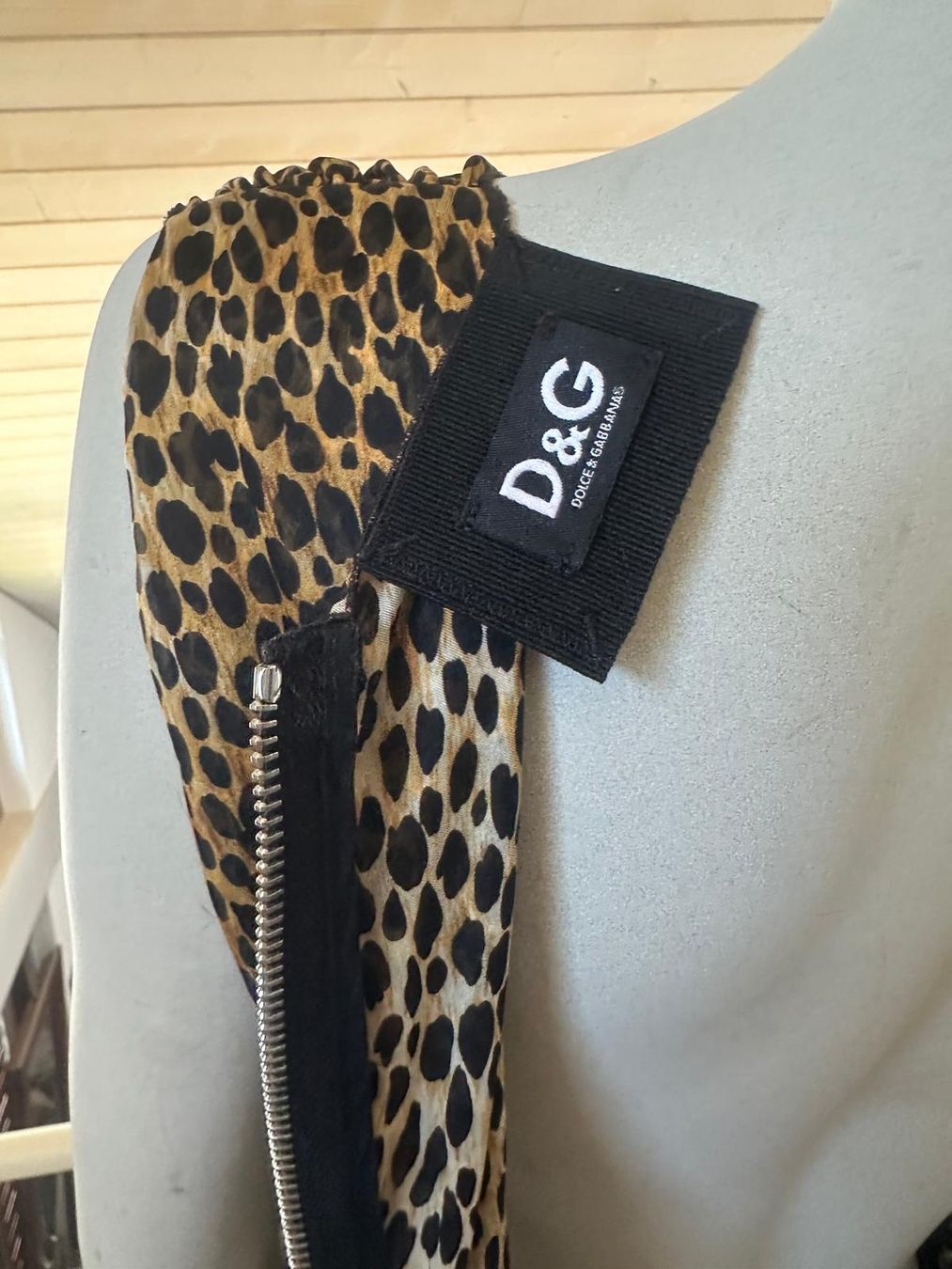Dolce & Gabbana Chemisiers: Lange Bluse von DOLCE&GABBANA – D'occasion à Neuhausen par Lechasseur 5