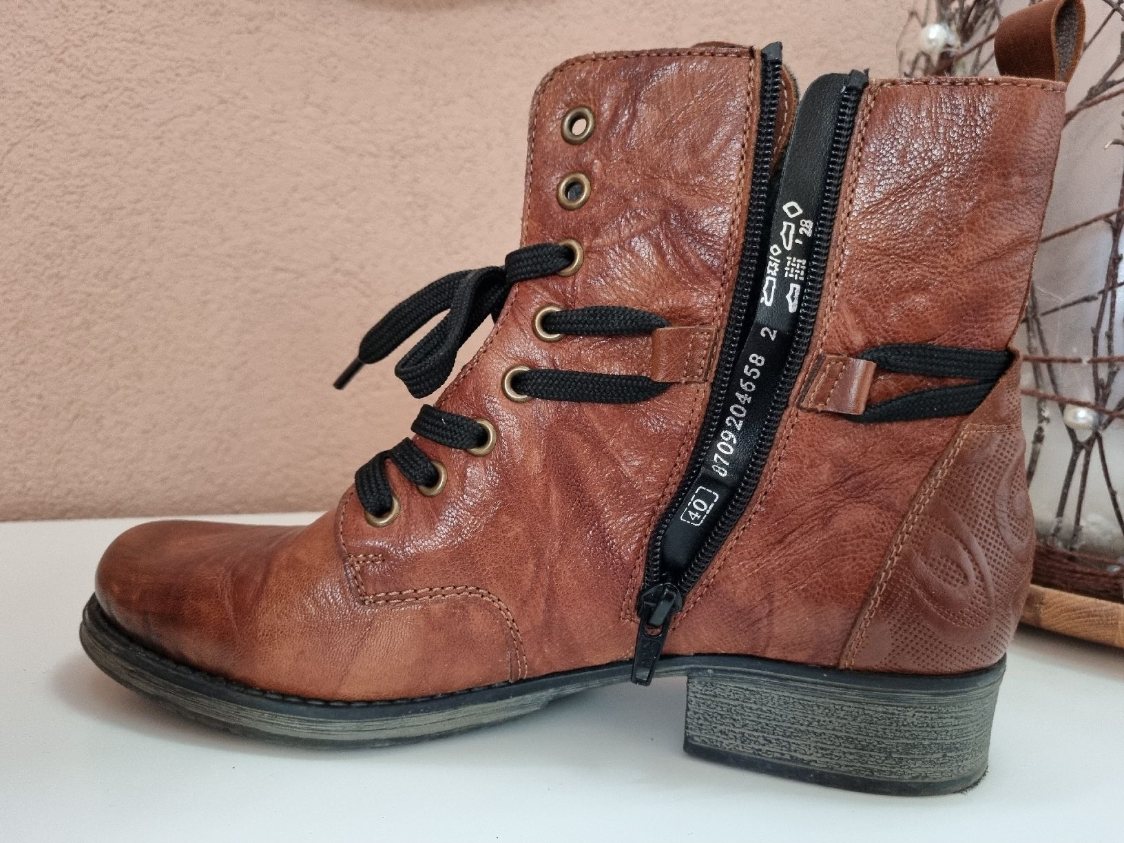 Rieker Damenschuhe: Neuwertige Stiefeletten Rieker, 40 – Neu (gemäss Beschreibung) aus Jonen von Balzli01 4