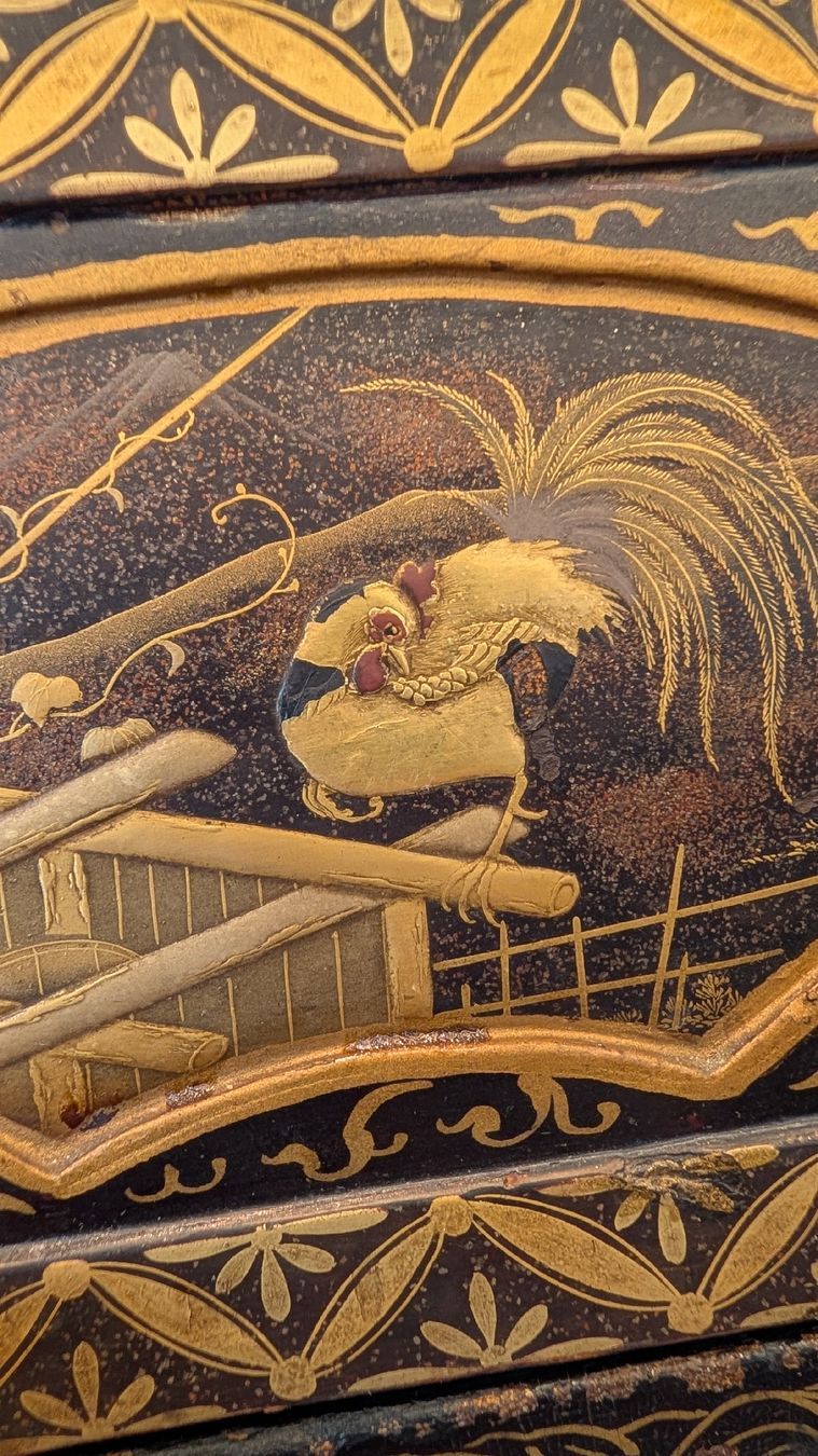 Tische: Table basse asiatique ancienne laquée noire et or – Gebraucht aus La Place (Ayent) von s4c4 5