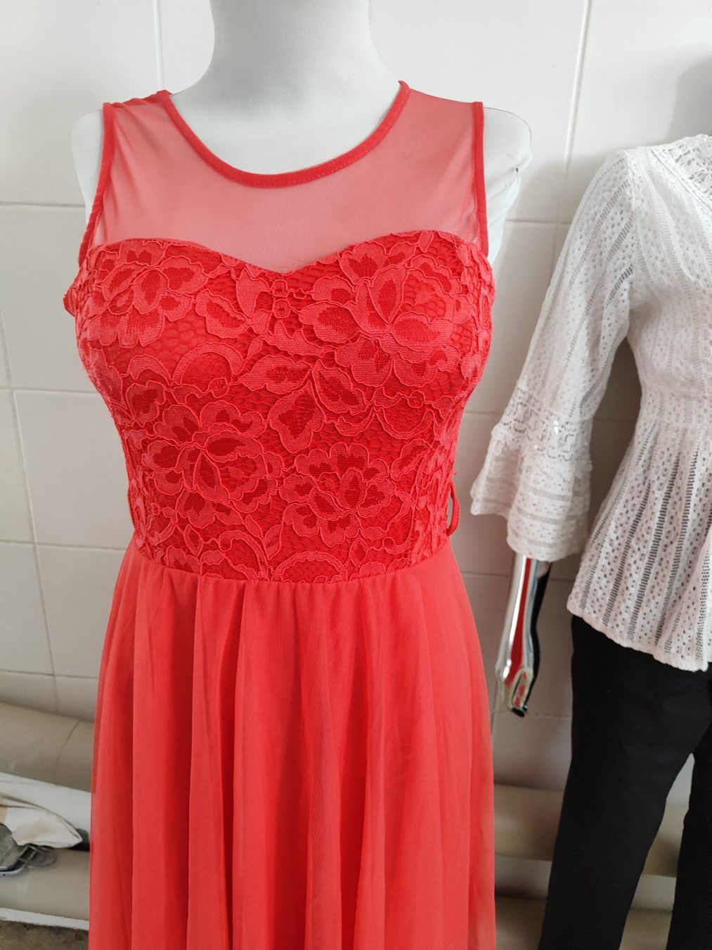 Vestiti: Cocktailkleid GR 36 – Usato da Langnau am Albis venduto da Judithsebi 2