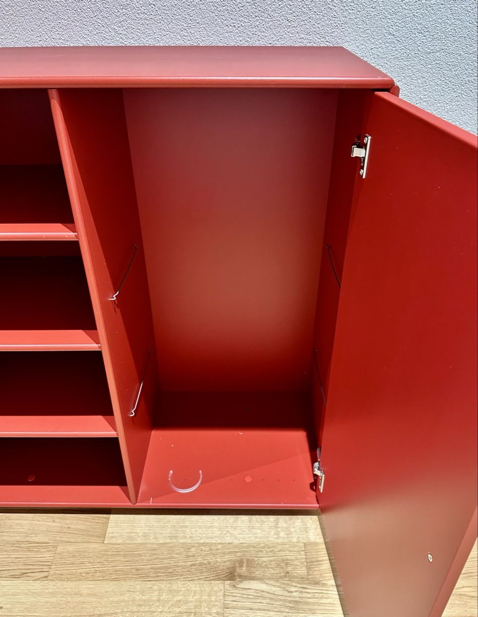 Commodes: Kommode, Sideboard, Buffet, Schuhschrank, rot – D'occasion à Meggen par deanstreet 4