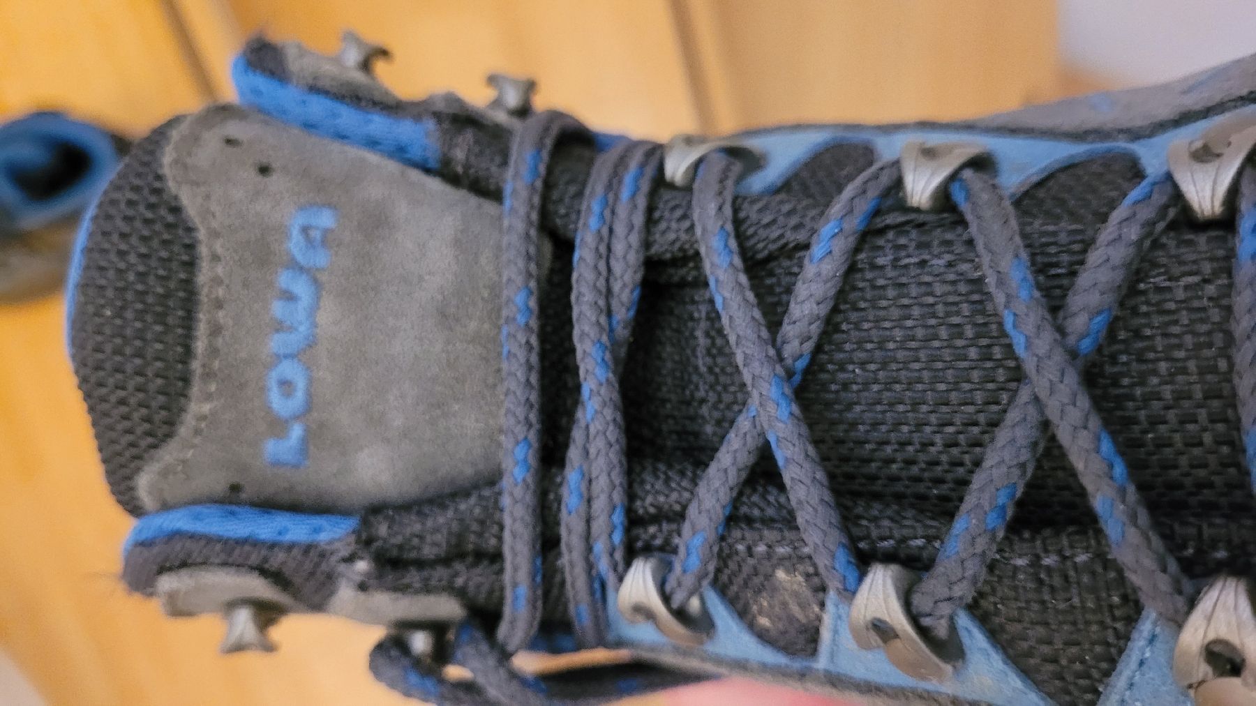 Scarpe per ragazzi: Lowa Wanderschuhe Gr. 31 GTX – Usato da Winkel venduto da Tongabonga 4