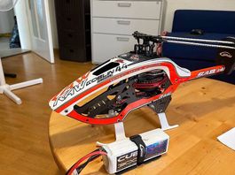 Helikopter mit Fernsteuerung