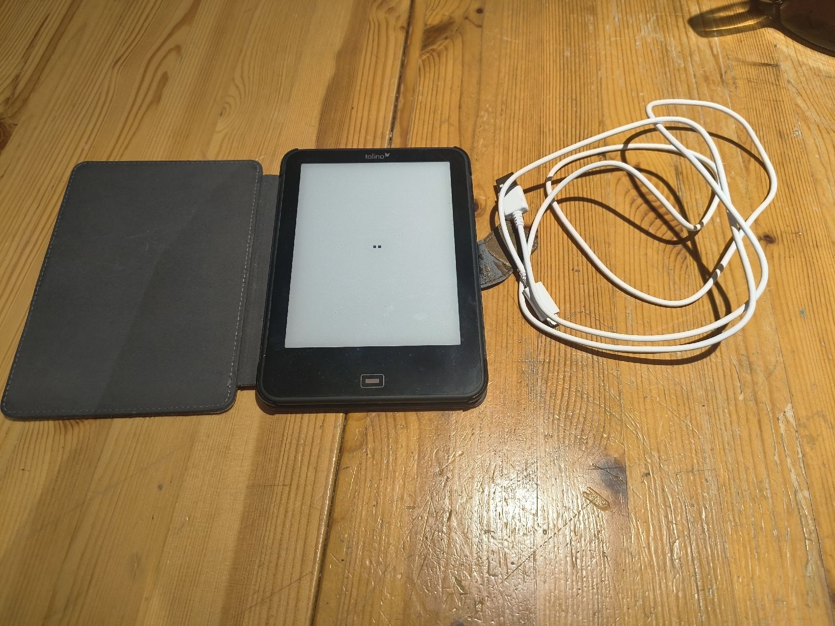 Tolino Tablet PC: Tolino Vision 4 HD – Usato da Zweisimmen venduto da val_2njg 3