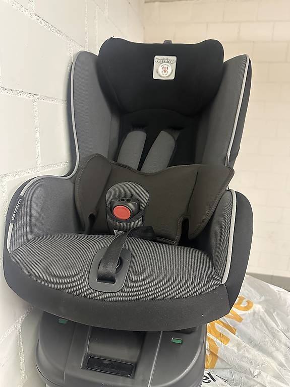 Peg Perego Carrozzine: Peg Perego Modular Switch Compact Trio System und Autositz – Usato da Zürich venduto da agn_p2v8 4