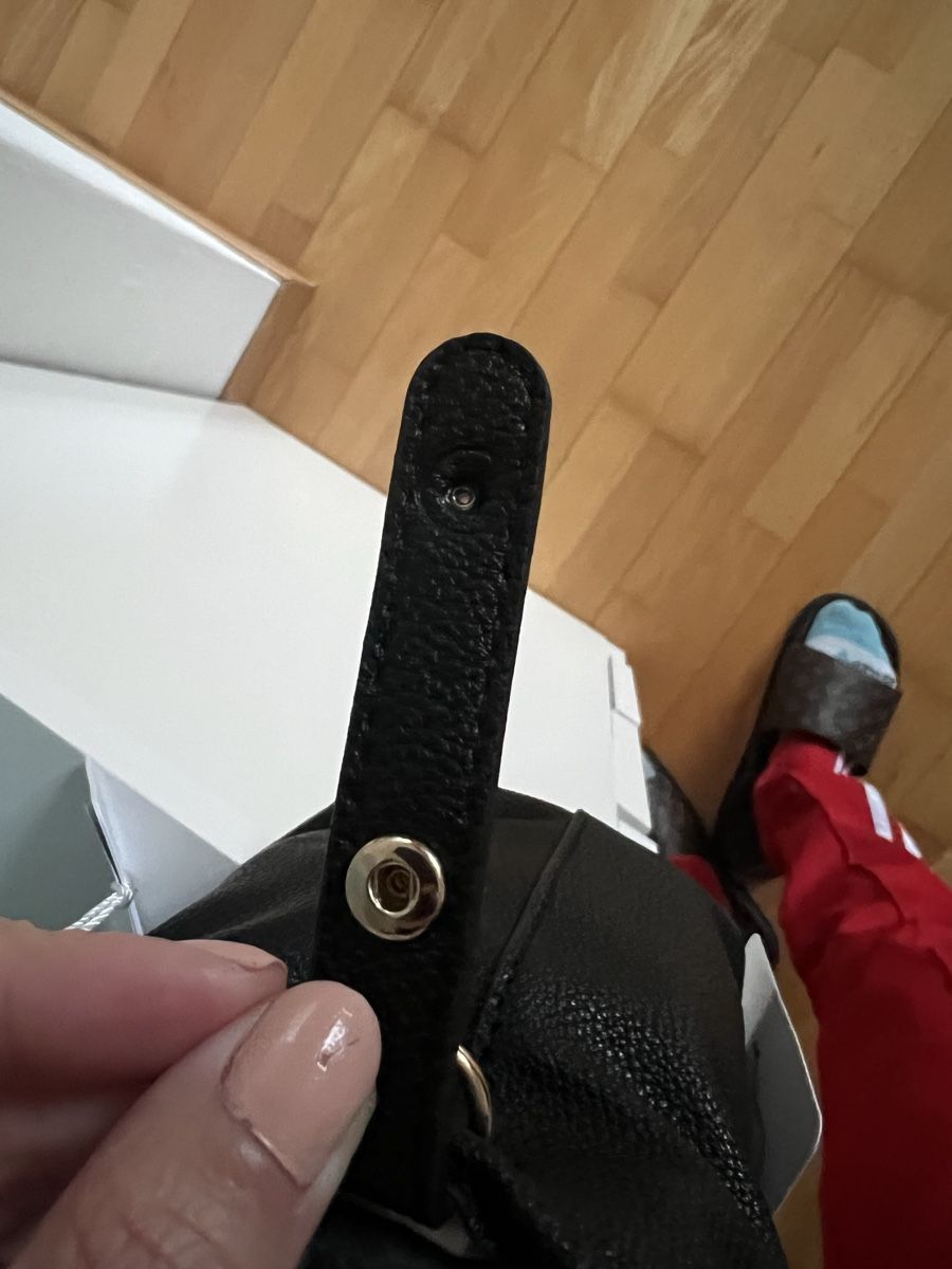 Guess Borse da donna: Guess schwarze Handtasche – Nuovo (secondo la descrizione) da Brunnen venduto da browneyes_007 5