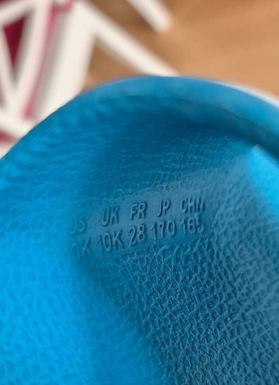 Schuhe für Jungen: Adidas Adiletten Gr. 28 – Gebraucht aus Frauenfeld von filipak 1