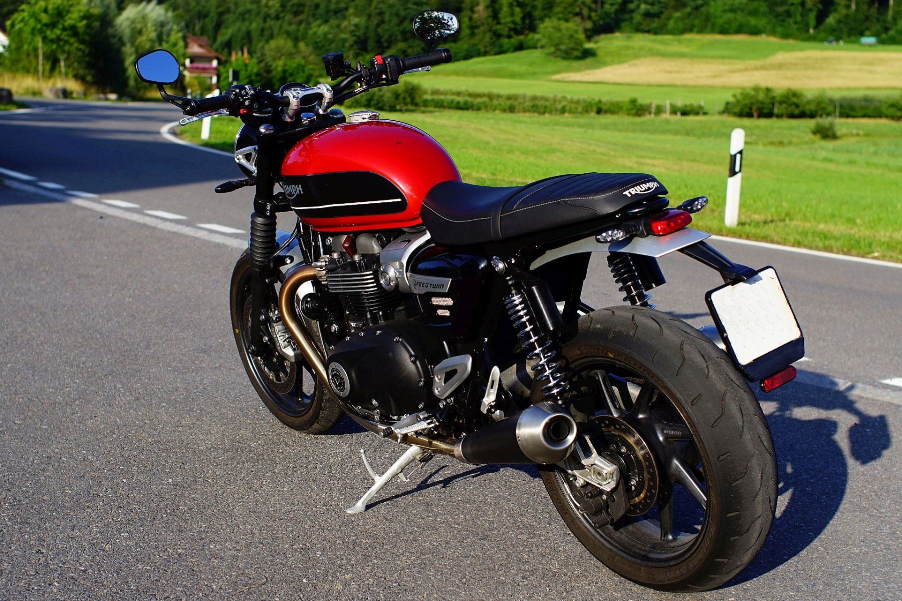 Triumph Strada: Triumph Speed Twin 1200 – Usato da Baar venduto da Md2 4