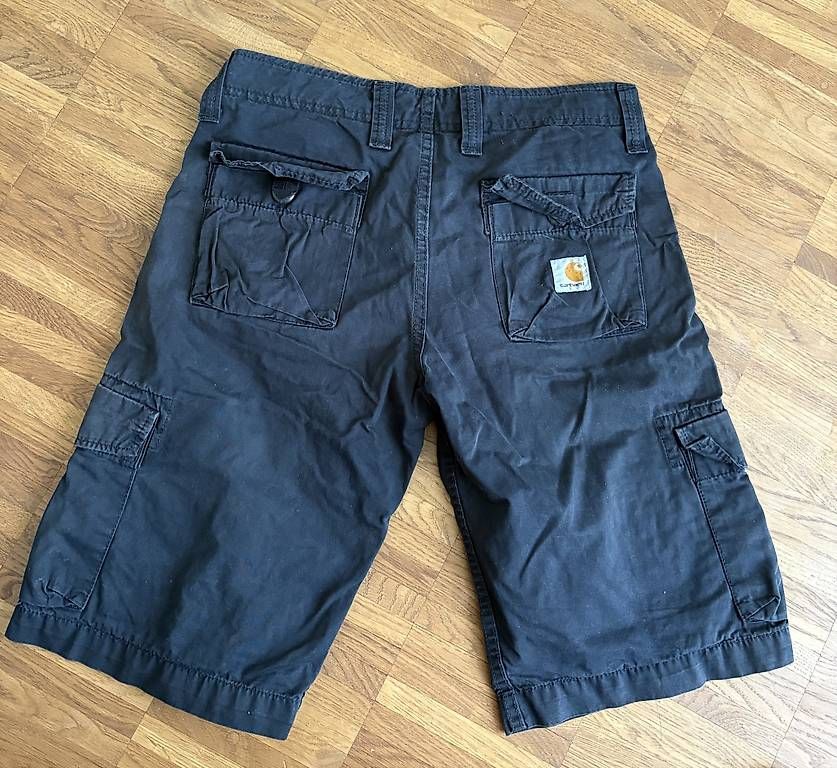 Hosen: Carhartt Shorts schwarz Gr. 26 – Gebraucht aus Zürich von sch_kqj7 1