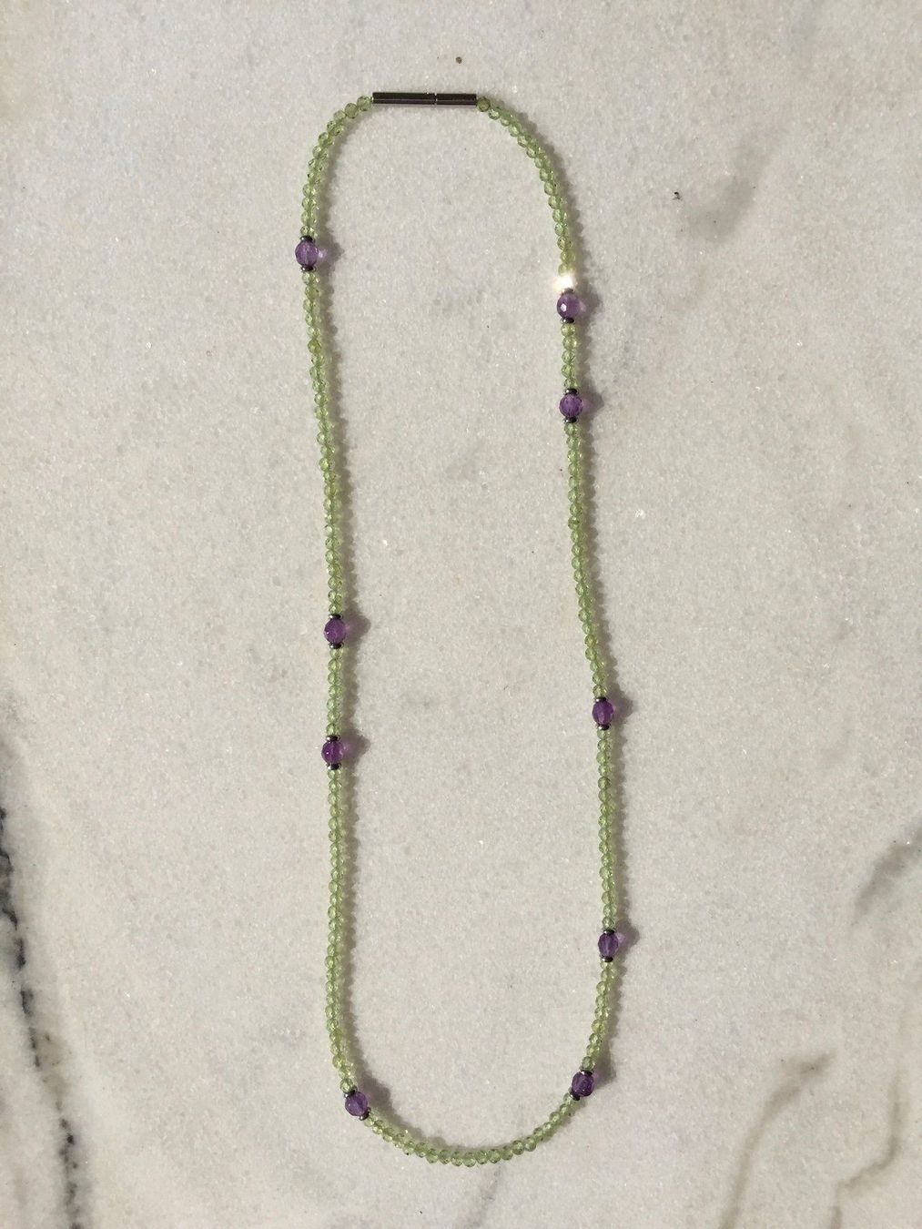 Catenine: Peridot Kette mit Amethyst – Nuovo e nell'imballaggio originale da Luzern venduto da Pegasus003 1
