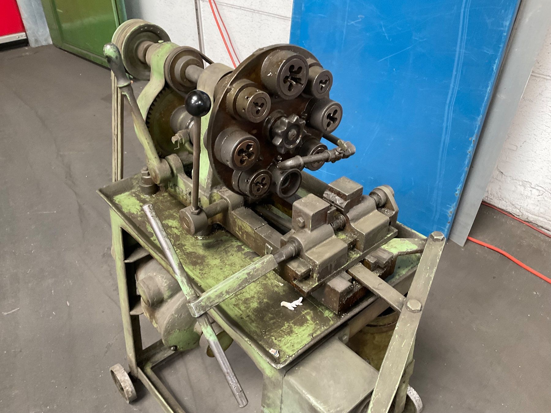 Tutte le macchine: Gewindeschneidmaschine universal – Usato da Altnau venduto da Seemoewe 2