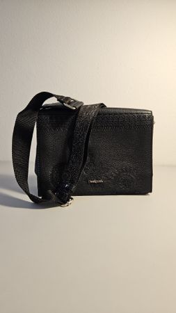 Desigual Schwarze Handtasche