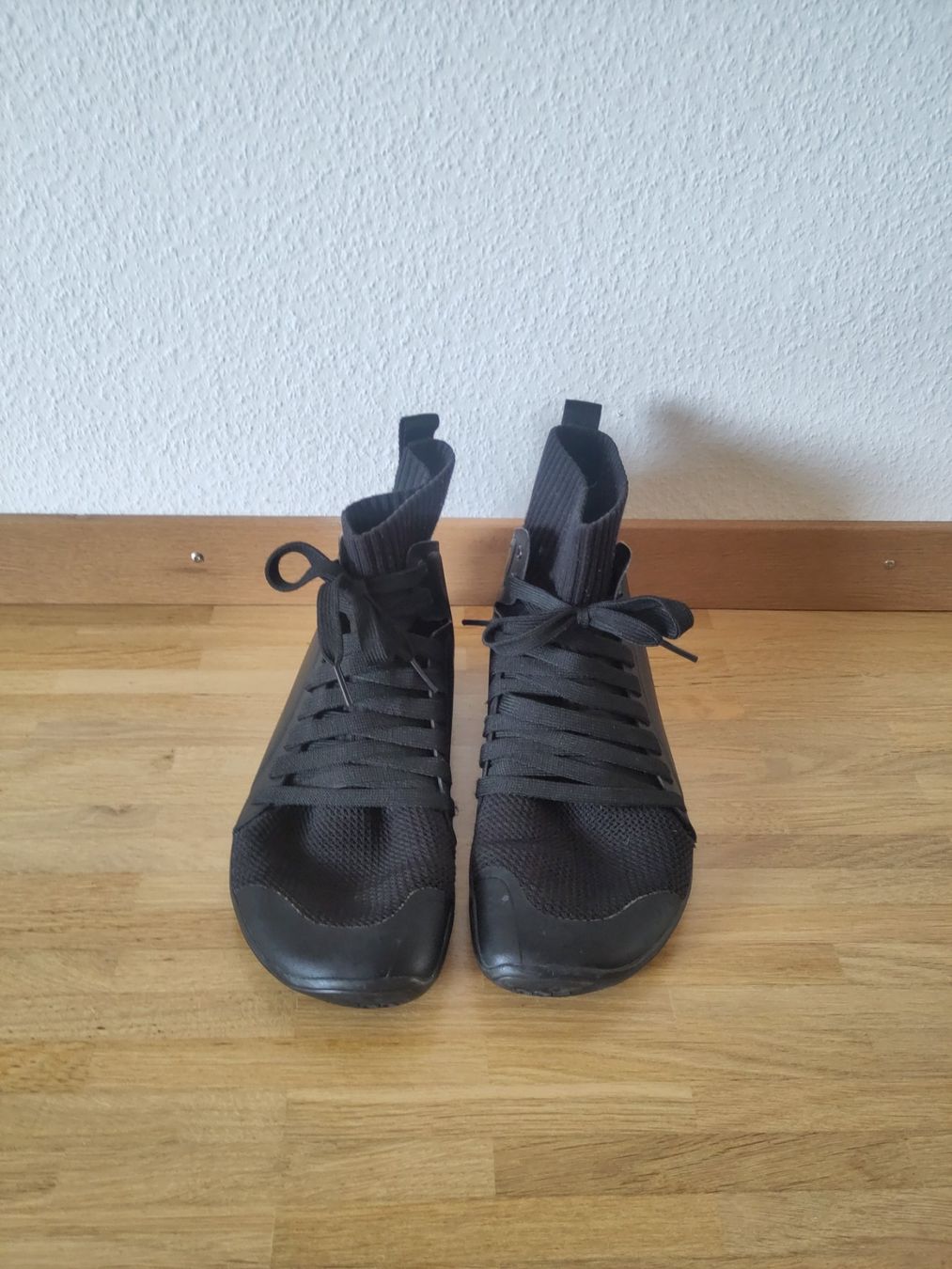 Vivobarefoot Scarpe da uomo: Neue Vivo Barefoot Schuhe – Nuovo (secondo la descrizione) da Luzern venduto da Ninaflasch99