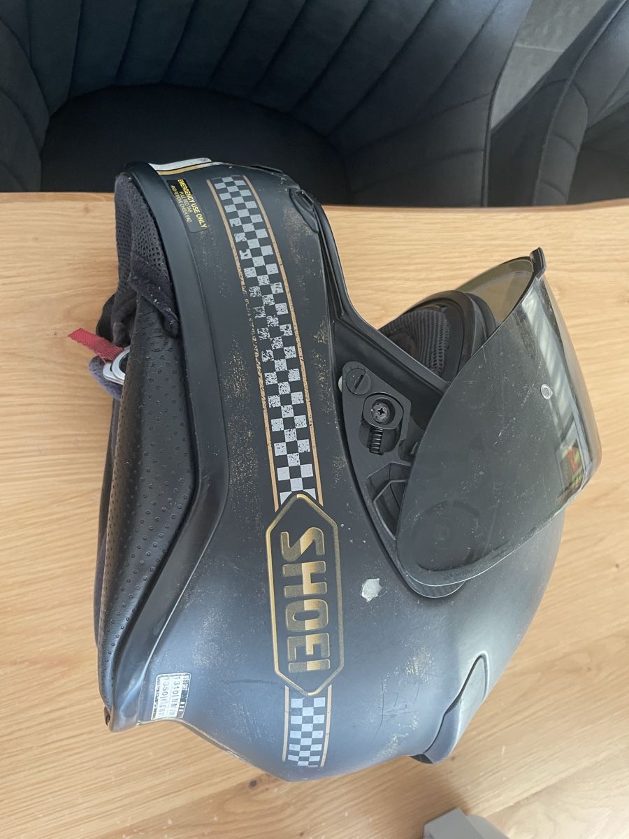 Shoei Caschi & visiere: Shoei Motorradhelm mit Visier – Usato da Schwerzenbach venduto da coccanella 3