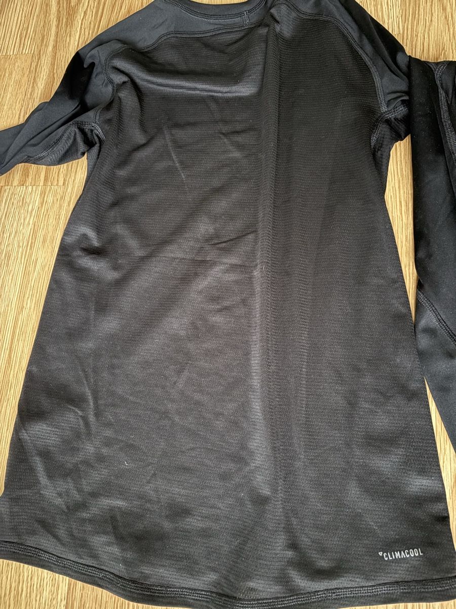 Adidas Unterwäsche: Adidas Thermowäsche Gr. 152 – Gebraucht aus Zürich von Moskitia 2