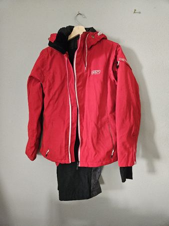 8848 Skijacke & Skihose Damen Grösse S
