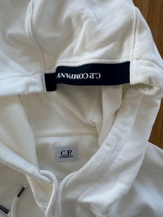 Maglioni & Felpe: C.P. Company Hoodie – Usato da Münchwilen TG venduto da Androxid 4