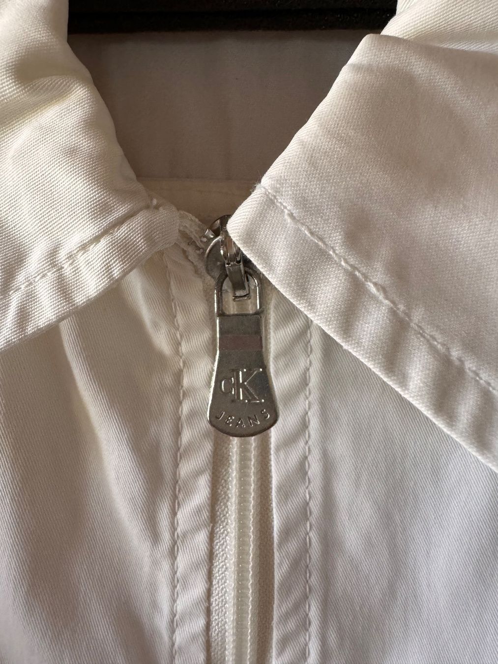 Jacken: Dünne Calvin Klein Jeans-Jacke Gr.L – Gebraucht aus Grosswangen von second_hand_dress 7
