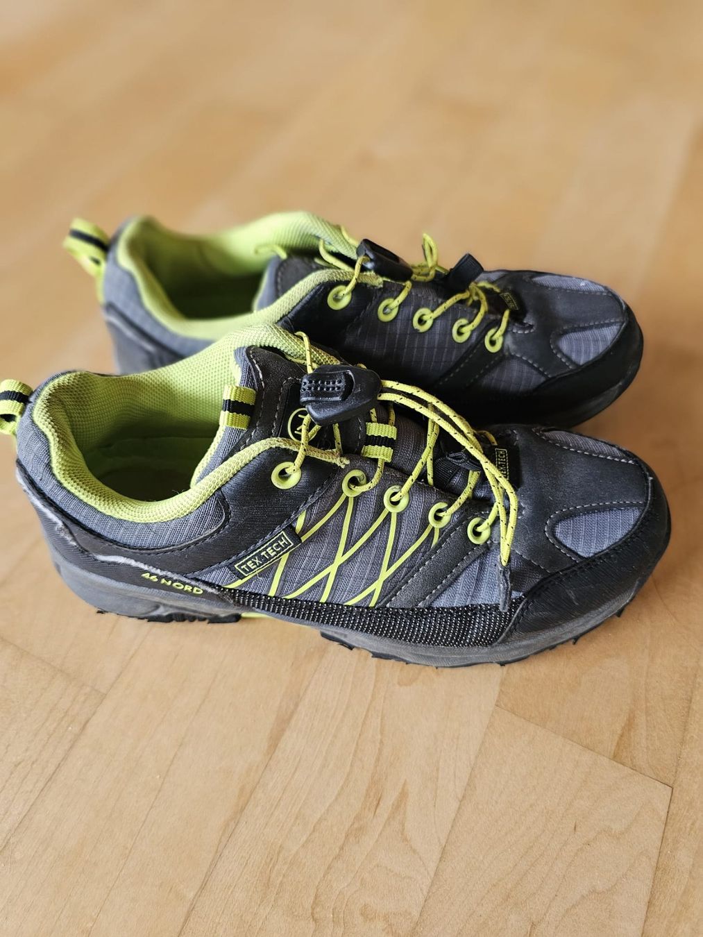46 Nord Scarpe da uomo: Trekkingschuh 46Nord Grösse 35 – Usato da Lungern venduto da Bohnenkraut69