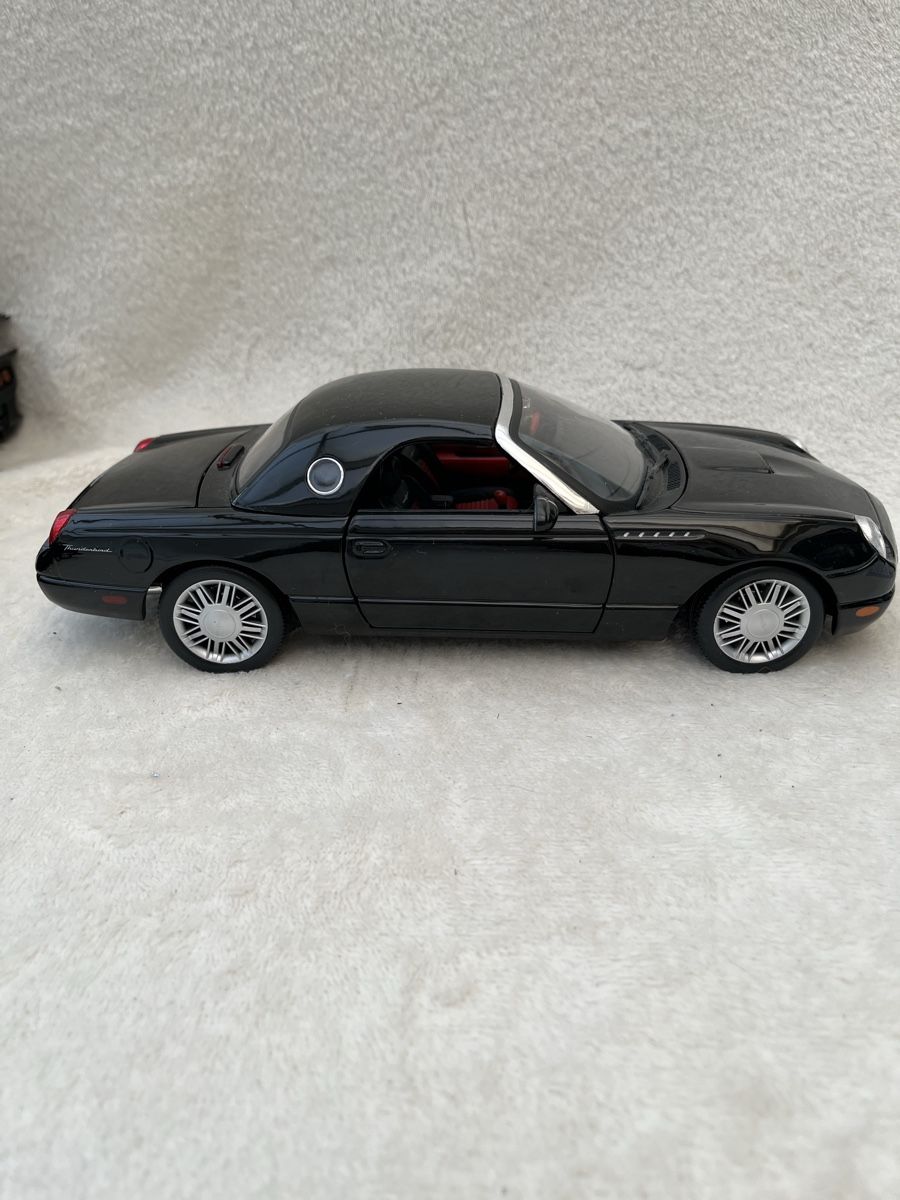Ford Modellautos: Ford Thunderbird – Neu und originalverpackt aus Oberweningen von mer_2yn9 4