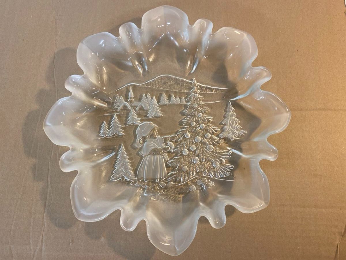 Ciotole: Weihnachtliche Glasschale – Usato da sursee venduto da trilli-tralli 4