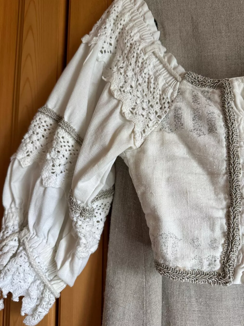 Vestiti: Dirndel – Usato da Flawil venduto da Stella_3 3