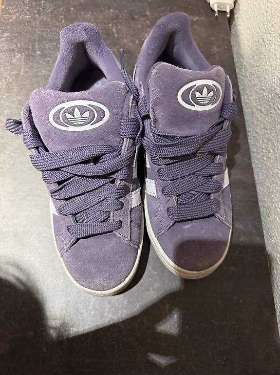 Adidas Scarpe da uomo: ADIDAS CAMPUS LILA 39 1/3 – Usato da Kloten venduto da sof_9xsk 1