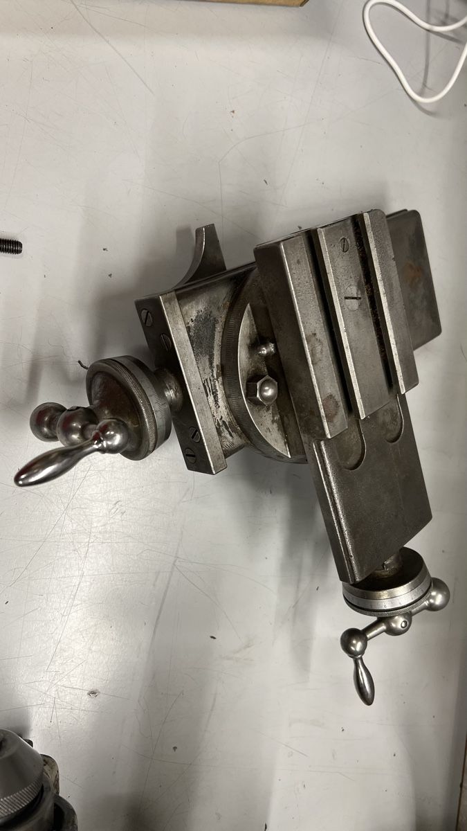 Schaublin Toutes les machines: Schaublin 70 / Mikron t90 – Défectueux à Les Bayards par gerbus 9
