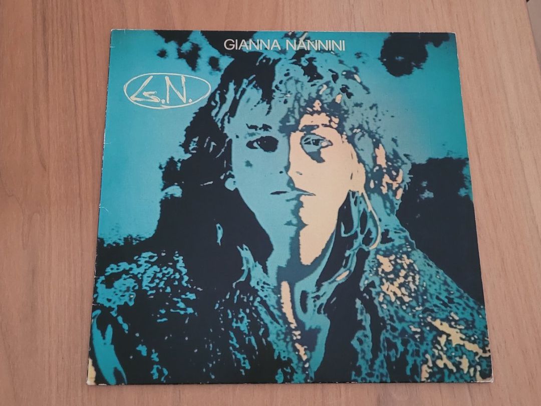 Vinyles: LP  Gianna Nannini – D'occasion à Martigny par MZ-67