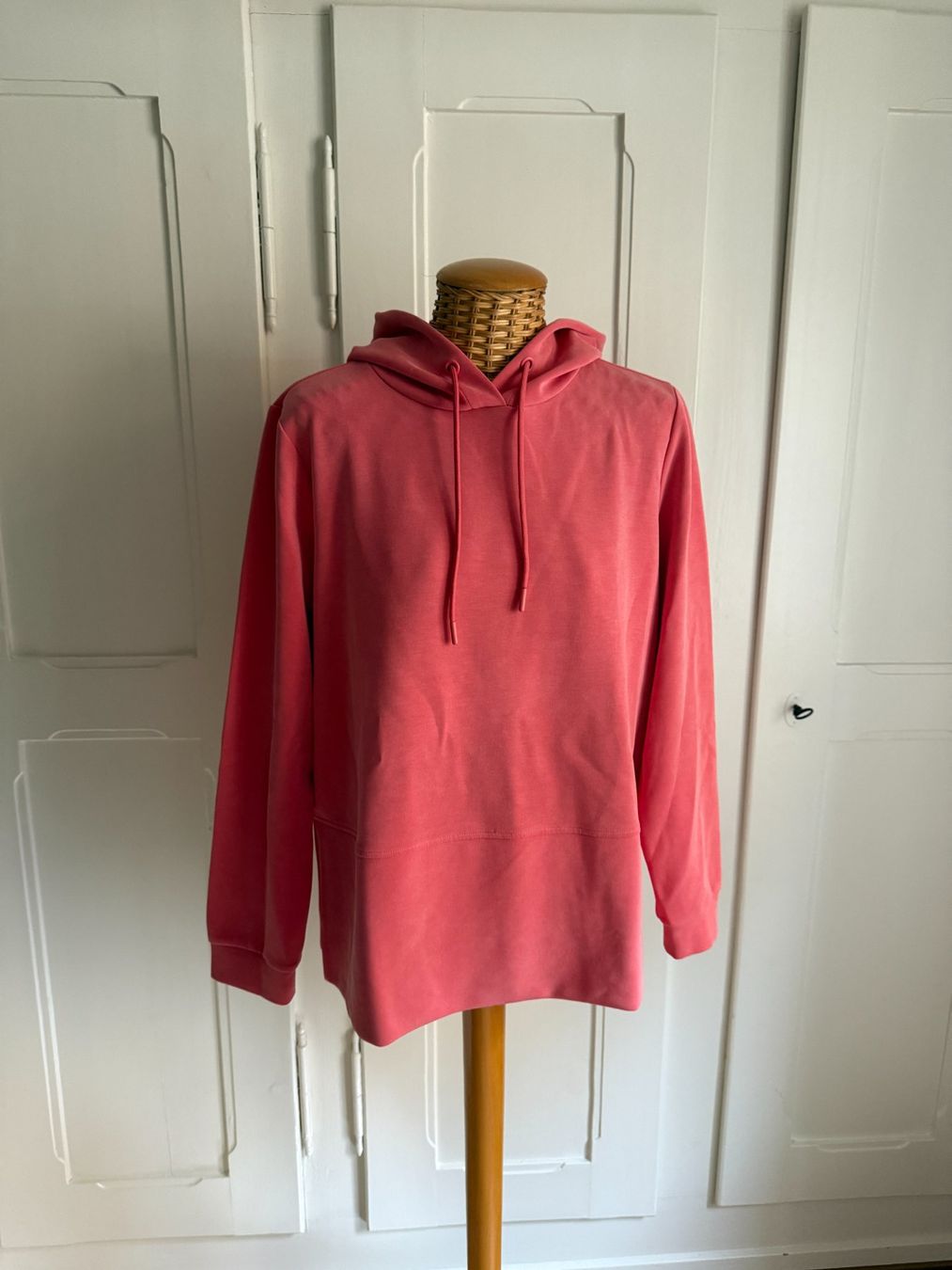 Opus Pullover & Sweatshirts: OPUS - Hoodie Pullover koralle 42 – Gebraucht aus Zürich von Diazaio