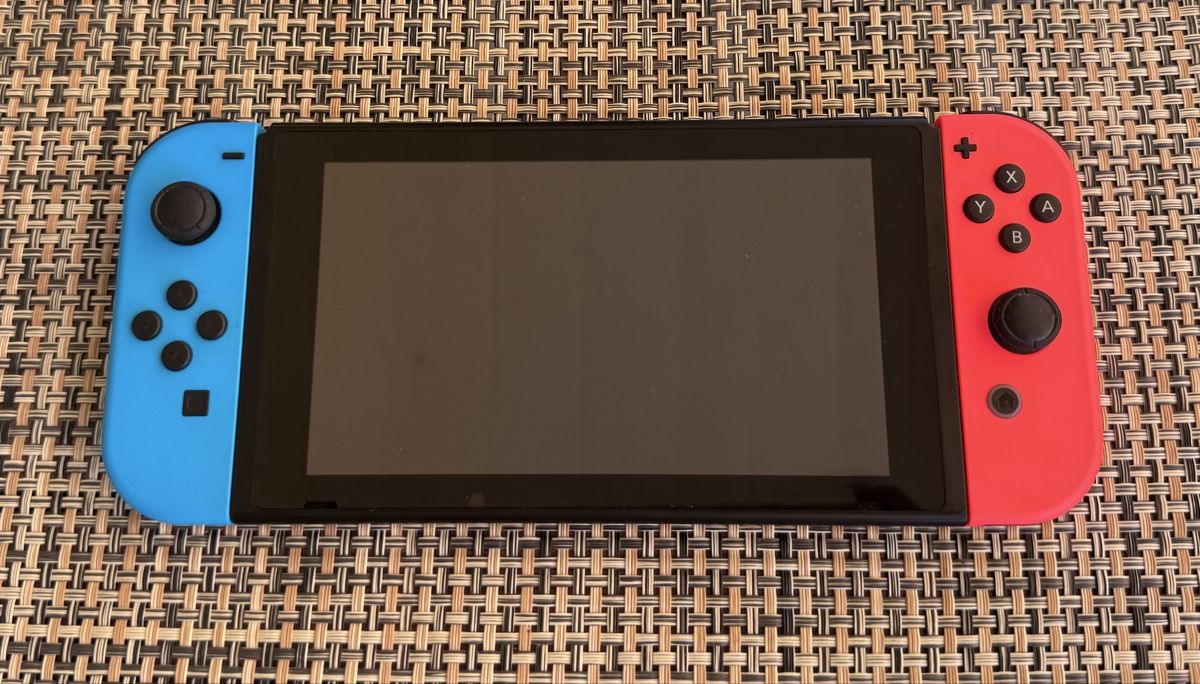Nintendo Consoles: Nintendo Switch V1 + Super Mario Galaxy | Komplettset – D'occasion à Stein AG par ellenacleofea 2