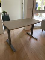 Stehpult höhenverstellbar mit Kurbel, CHF 1