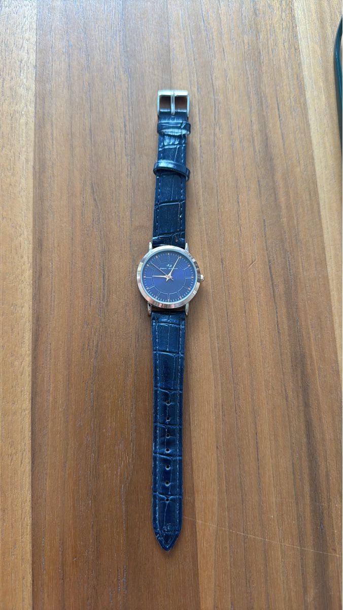 Orologi: Damen Armbanduhr   – Difettoso da Horgen venduto da CS75