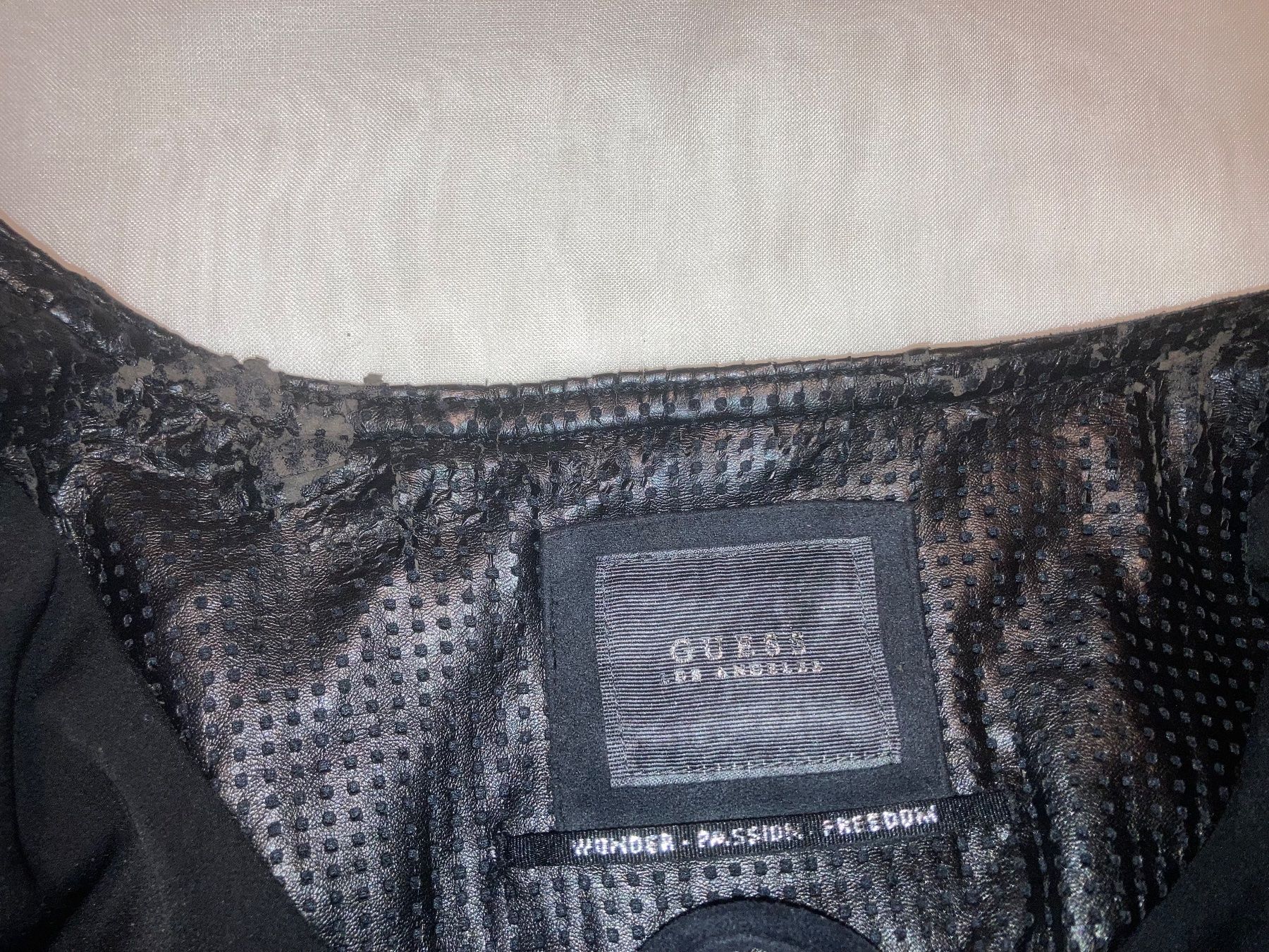 Guess Jacken: Guess Damenjacke, Grösse XL/46, – Gebraucht aus Zürich von Gustavo_Bianco 7