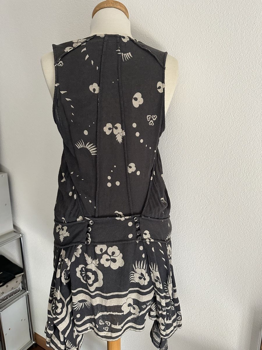 Allsaints Kleider: Allsaint Seiden-Sommerkleid Grösse S – Gebraucht aus Rüti ZH von alfaromeo96