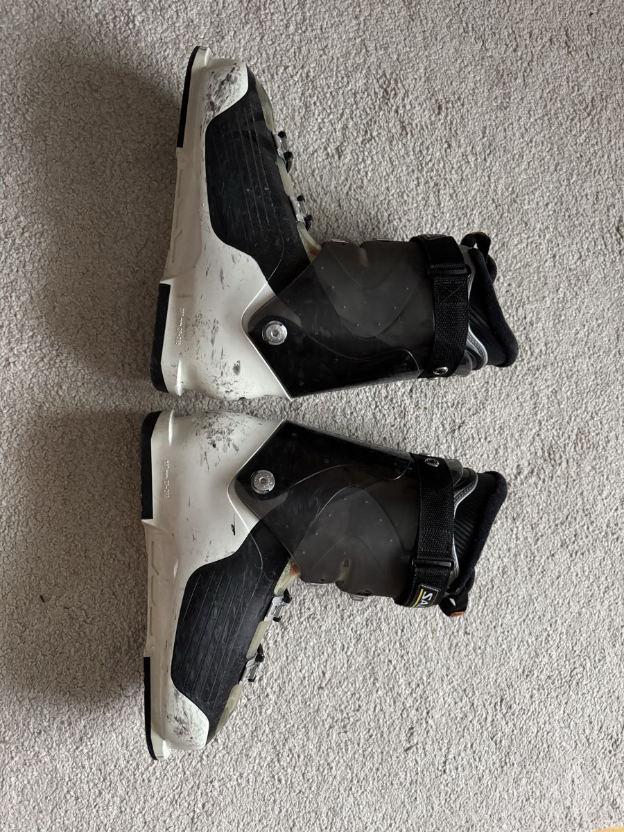 Salomon Scarpe da uomo: Skischuhe 45/46 – Usato da Walenstadtberg venduto da kue_6xlr 3