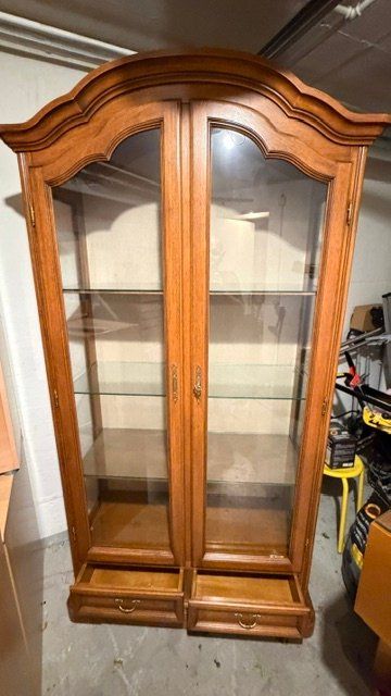 Vetrine: Holzschrank Vitrine – Usato da Rickenbach Sulz venduto da sonerela 1