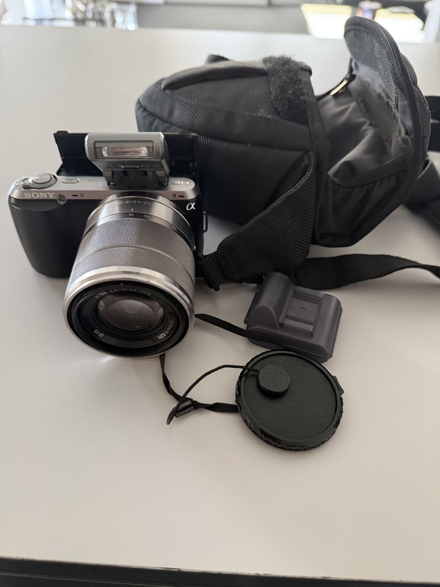 Sony Fotocamera: Sony nex c3 – Usato da Niederuzwil venduto da Zef123 2