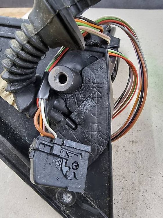 BMW Tutti pezzi di ricambio auto: Original BMW E34 Aussenspiegel rechts – Usato da Zihlschlacht venduto da Fan2002 3