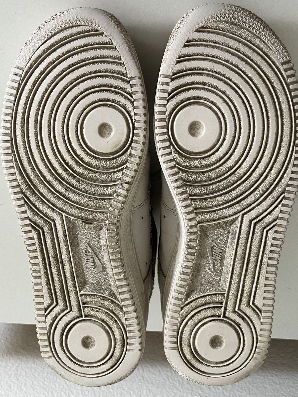 Nike Scarpe da uomo: Air Force 1 Ivory Snake 1996 – Usato da Liebefeld venduto da donetasy 6