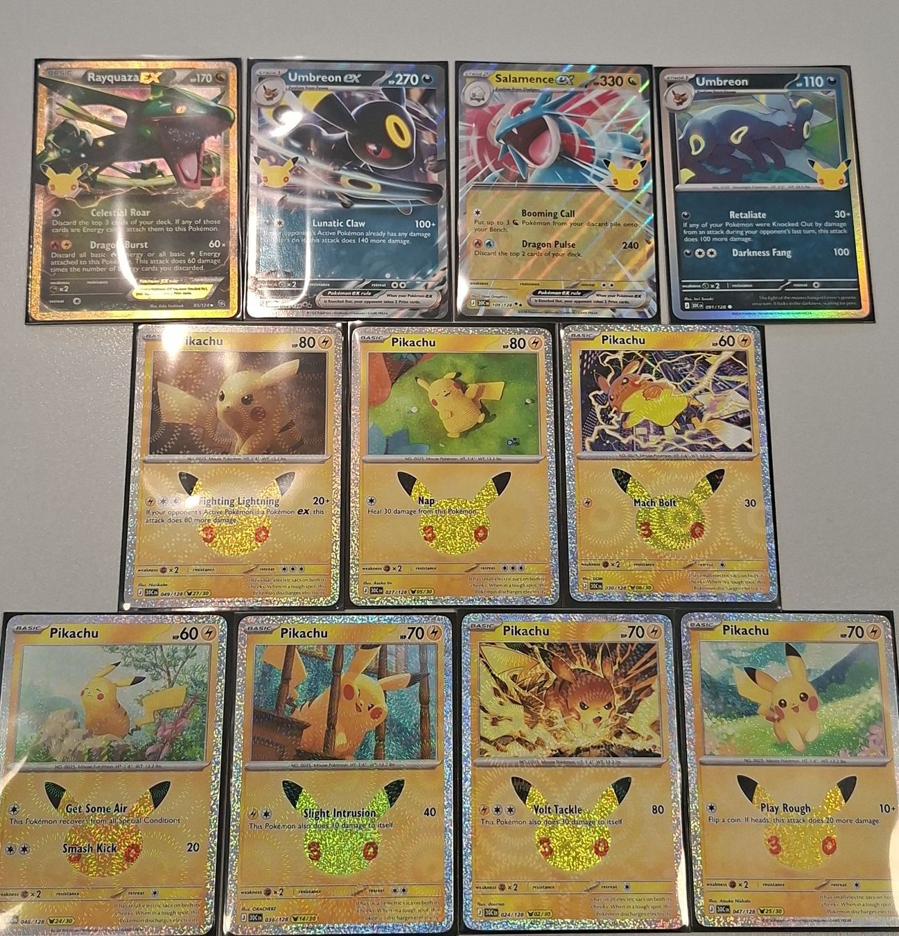 Pokémon Carte collezionabili: Pokemon 30 Celebration div. Karten – Nuovo (secondo la descrizione) da Andwil SG venduto da dea_jx2g