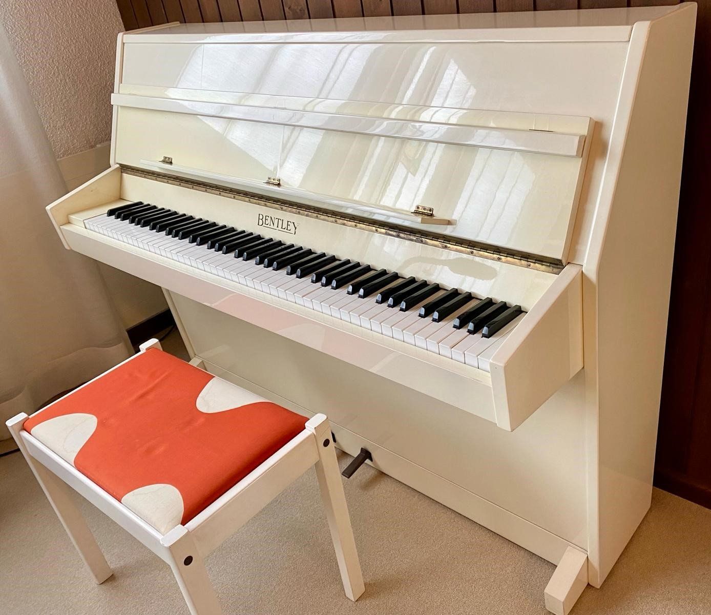 Strumenti musicali: Klavier – Usato da Hünenberg venduto da pma_dm5g 2