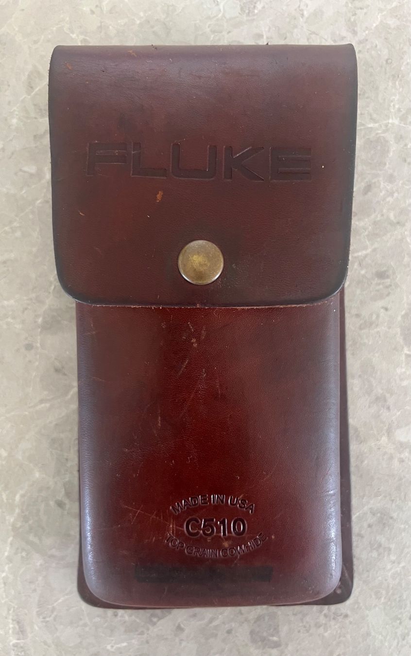 Fluke Messen: FLUKE 175 mit Ledertragetasche – Gebraucht aus Basel von Levson 3