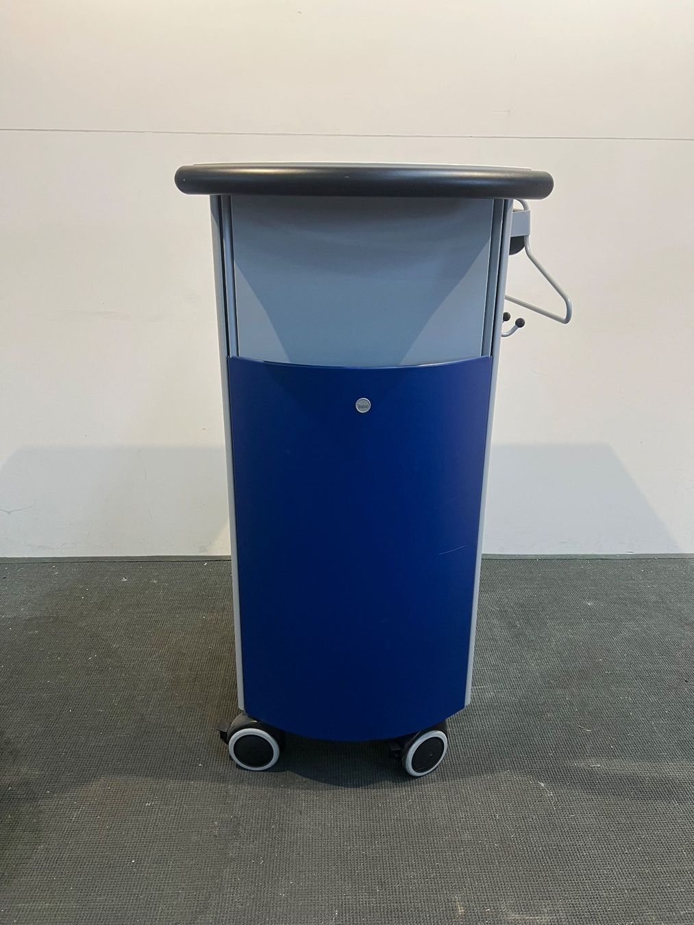 Lista Korpus: LISTA LO Rollcontainer – Gebraucht aus Wangen an der Aare von TBYN 5