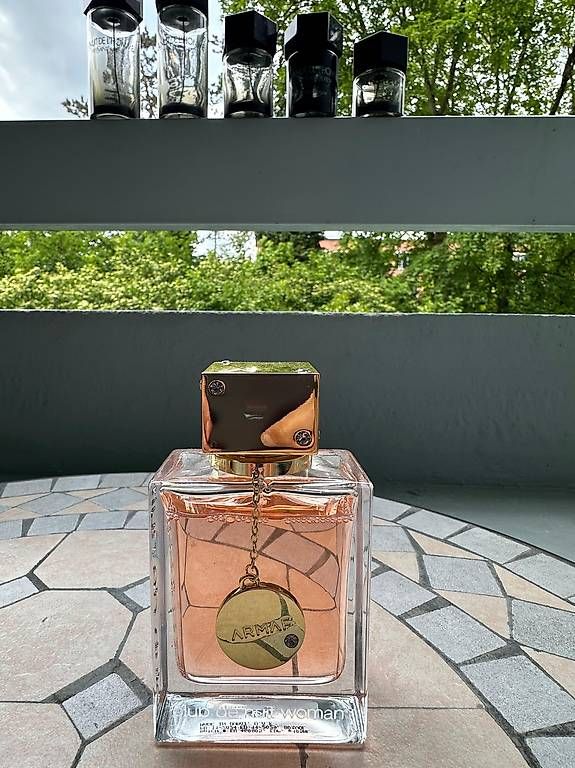 Profumi & Eau de Toilette: Armaf Club De Nuit 105ml – Usato da Suhr venduto da a_tec