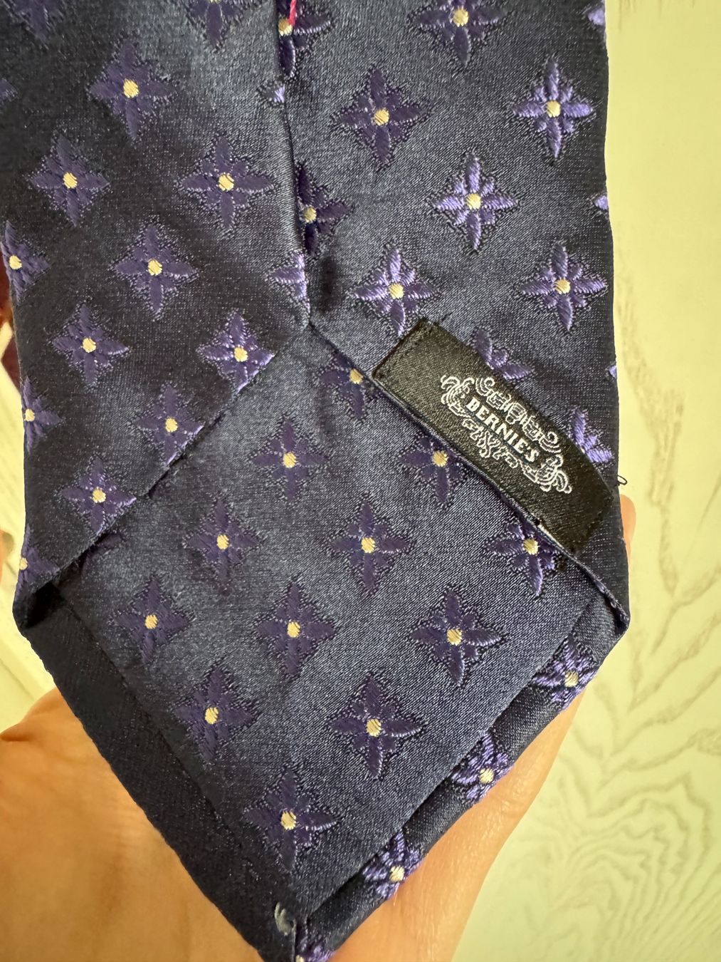 Cravates: 3 Krawatten Set: Kiton, Borrelli, Bernies – D'occasion à Teufen AR par chi_h55m 3