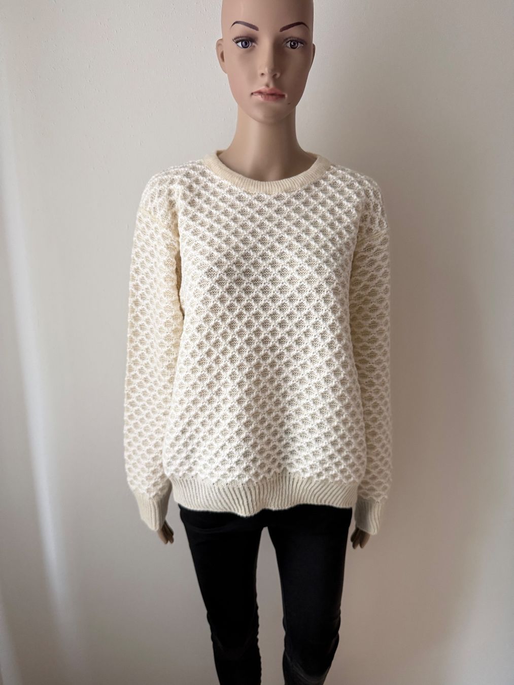 Maglioni & Felpe: ungetragener Pullover von VIVIAN GRAF 💛 – Nuovo (secondo la descrizione) da Zürich venduto da ClosetQueen 1